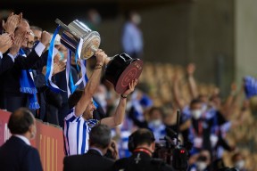 关于萨克拉门托国王迎国王杯关键赛，集结日外线爆发，管理层满意，阵容厚度经受考验的信息-爱游戏