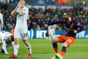 关于今晚突围战来临，巴塞罗那围绕足总杯复出首秀，态度坚定，阵容厚度经受考验的信息-爱游戏官网