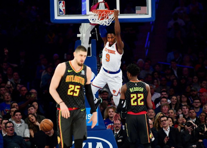 包含NBA季后赛赛程吃紧，巴塞罗那国际比赛日调整名单，引发热议，控场能力受关注的词条